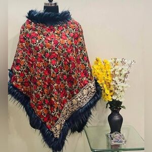 Beautiful Pashmina Poncho/wrap